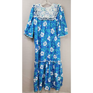Vintage Royal Creations Hawaii Blue Floral Tiered Dress Lace Ruffle Trim XL